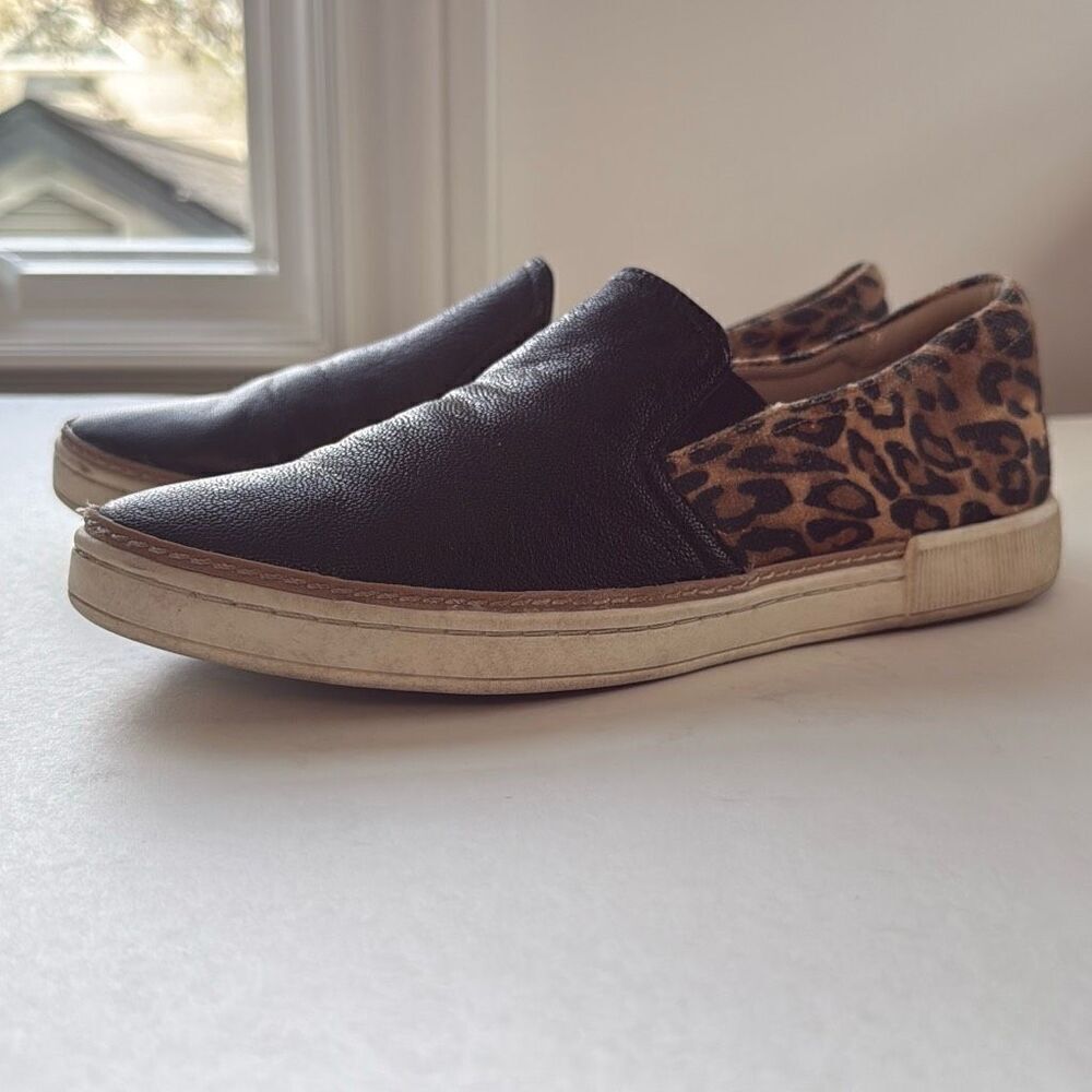 Naturalizer Zola Slip Ons Size 8.5